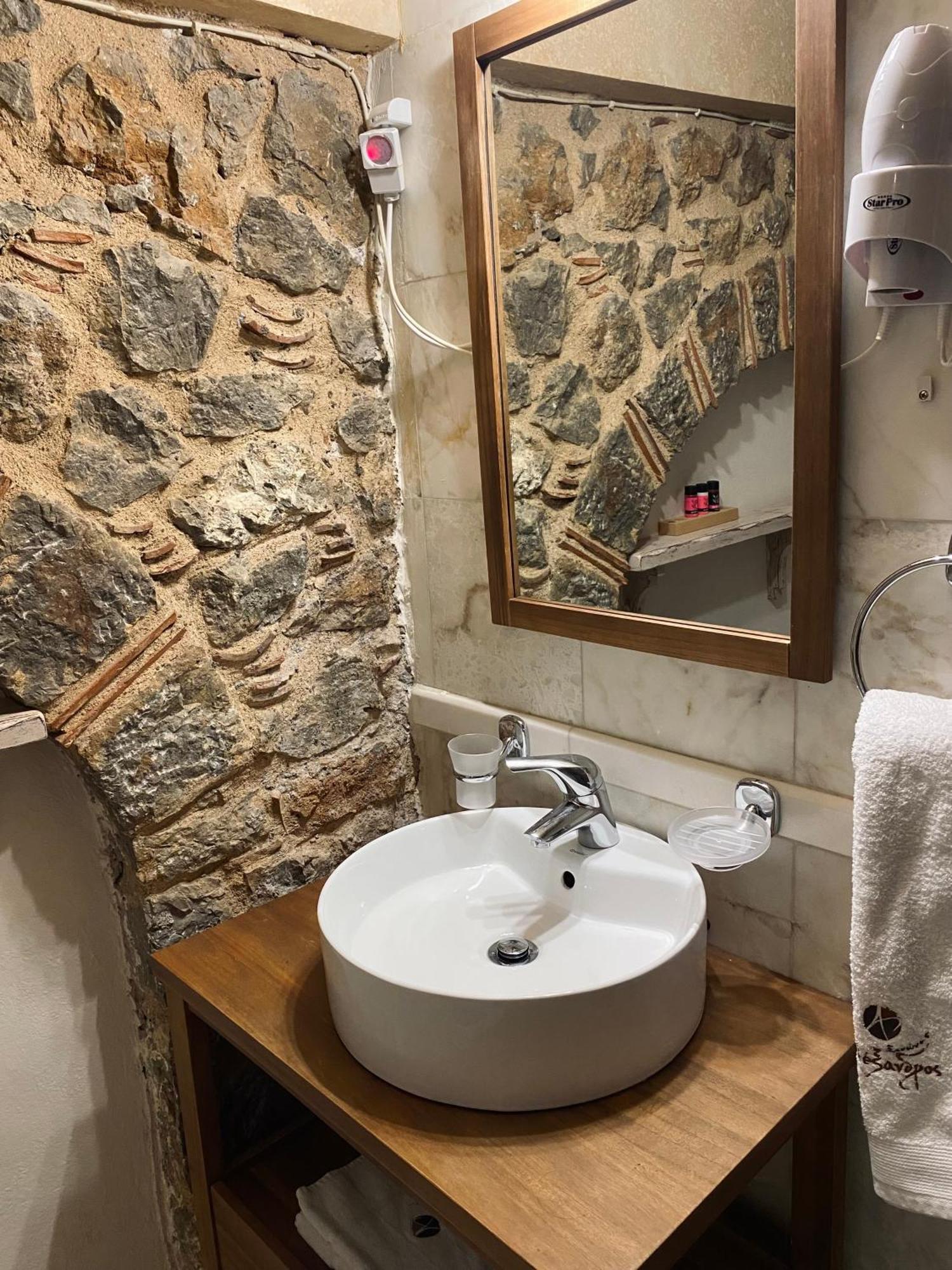 Alexandros Guesthouse Arachova Exteriör bild